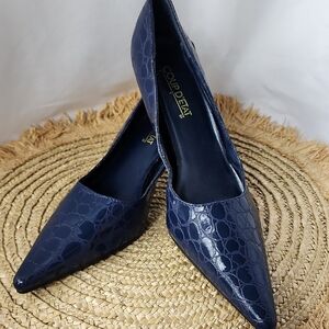 Faux Croc Royal Blue Coup D'Etat Pumps Size 8.5
